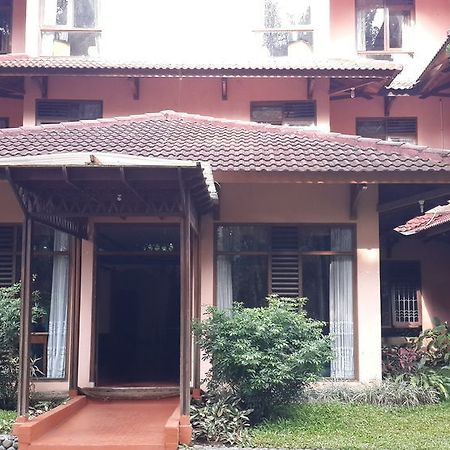 Hotel Surya Indah Cipanas Cipanas  Bagian luar foto